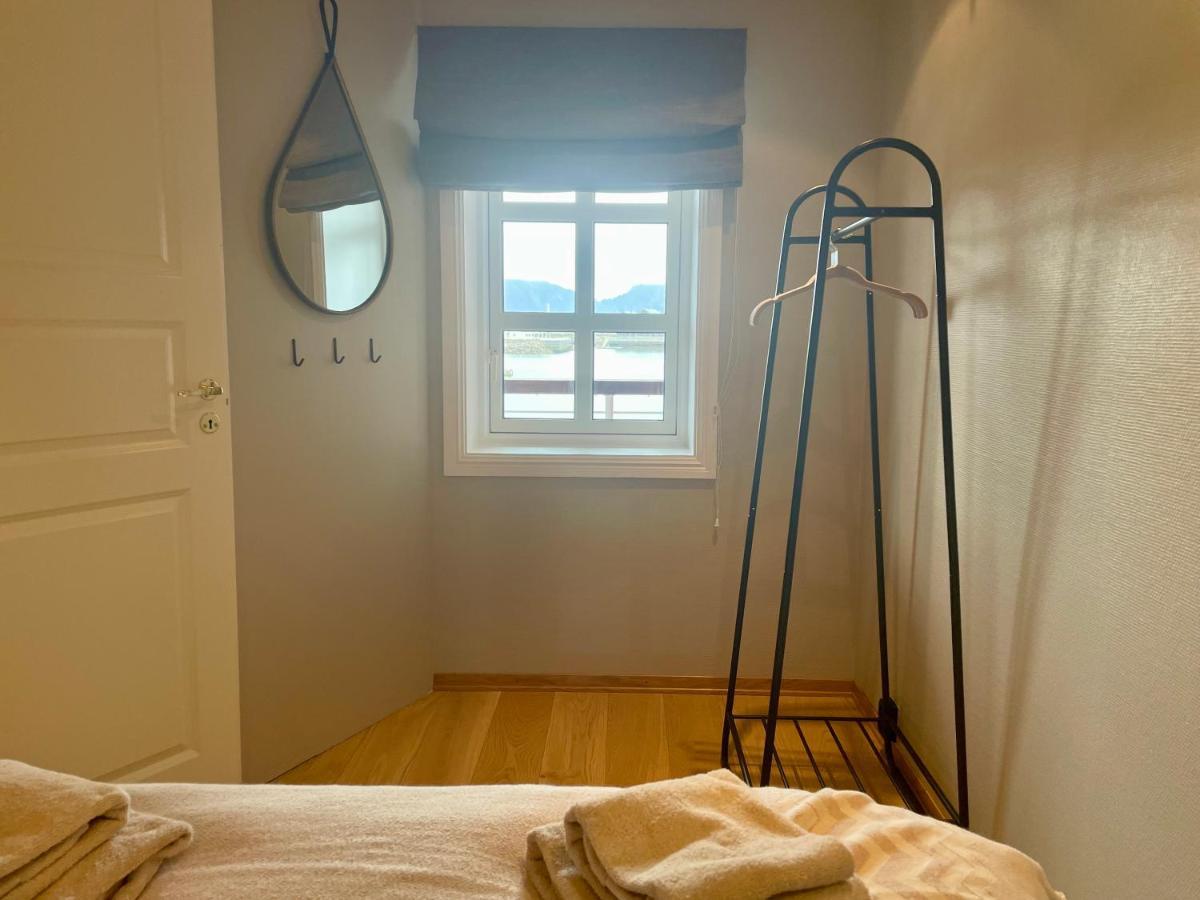 Svolvaer Harbour Sea View Apt エクステリア 写真